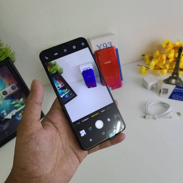 Vivo Y93.....6/128 GB.....5500 TK